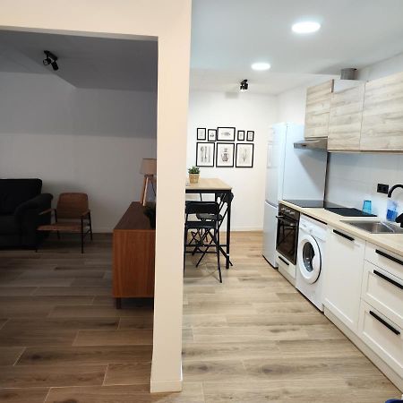 Boutique 1 Apartment Ave Centro Лерида Экстерьер фото